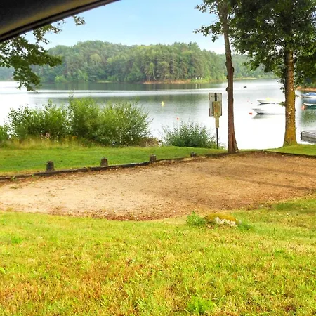 Chalet A Avec Piscine Partagee *